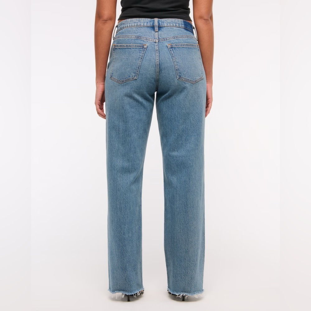 A&F | NWT Curve Love Low Rise Baggy Jean - Picture 7 of 9